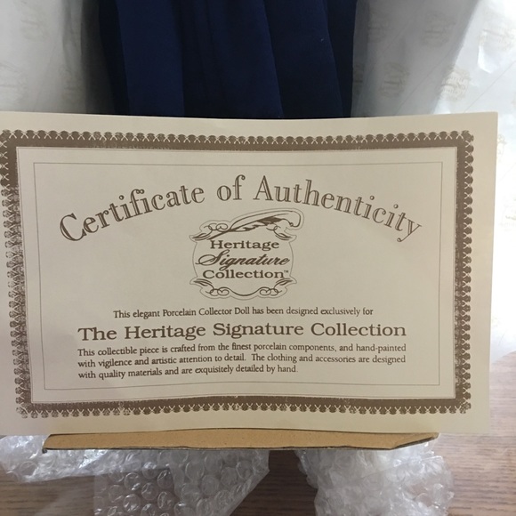 ❤️SALE ❤️Viola’s Performance: Porcelain Doll - Picture 6 of 6